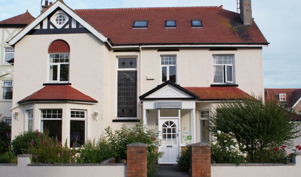 Cleave Court Guest House 랜디드노 외부 사진