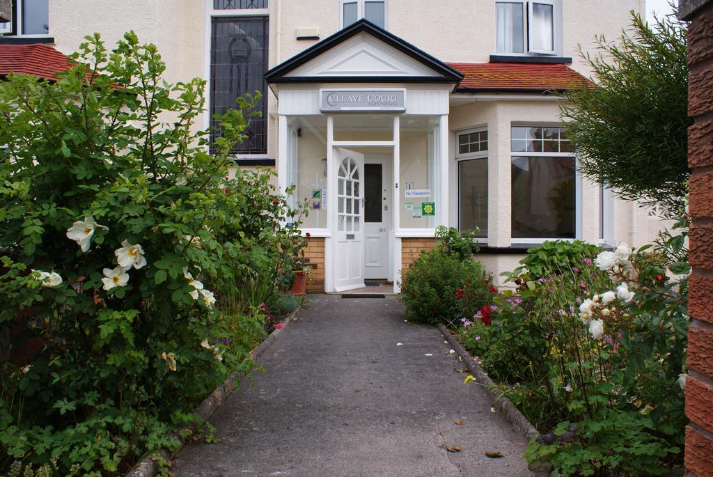 Cleave Court Guest House 랜디드노 외부 사진